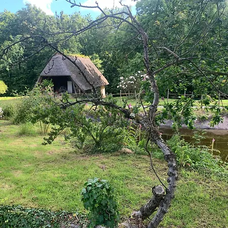D'hotes Le Clos Des Chaumes, Proche Honfleur Bed & Breakfast *